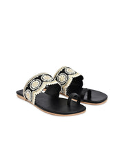 Embroidered Ethnic One Toe Flats