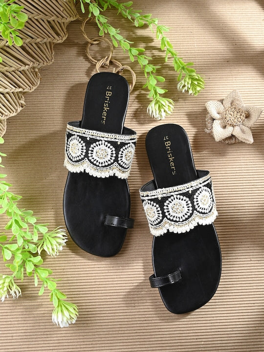 Embroidered Ethnic One Toe Flats